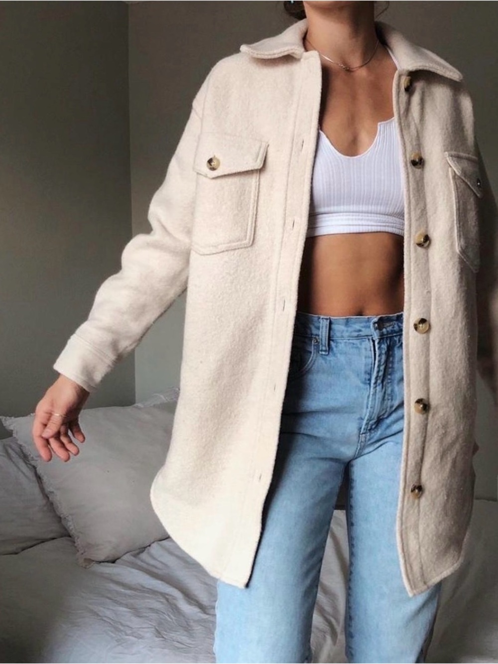 Aritzia Wilfred Cream Tan Teddy Shacket Jacket size XS (oversized) 100% Wool